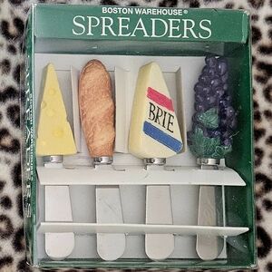 Boston Warehouse Set Of 4 Stainless Steel Spreaders / Knives, Vintage (1999 Y2K)